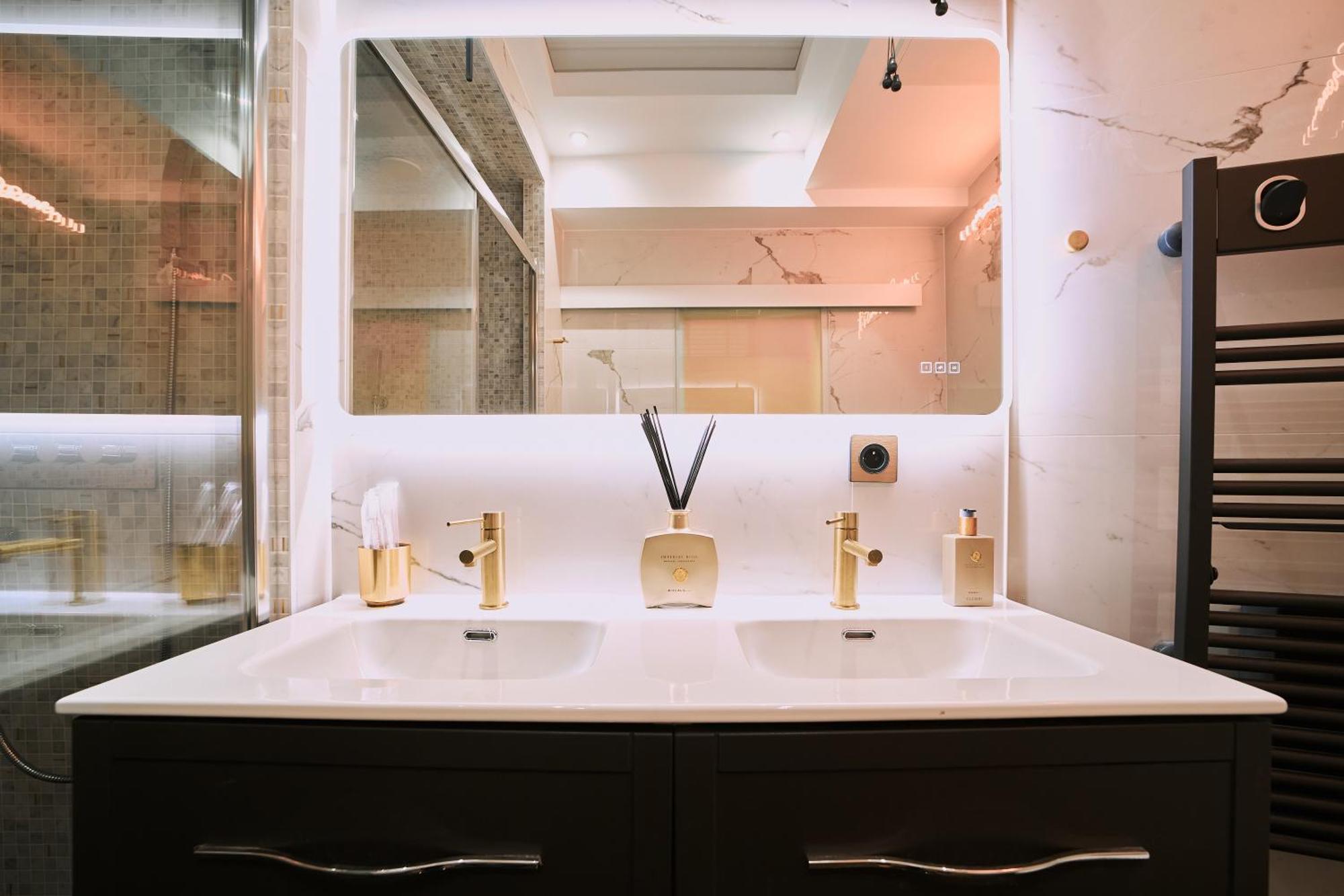 Les Perles Amienoises Gold Pearl Hyper Centre Apartman Amiens Kültér fotó